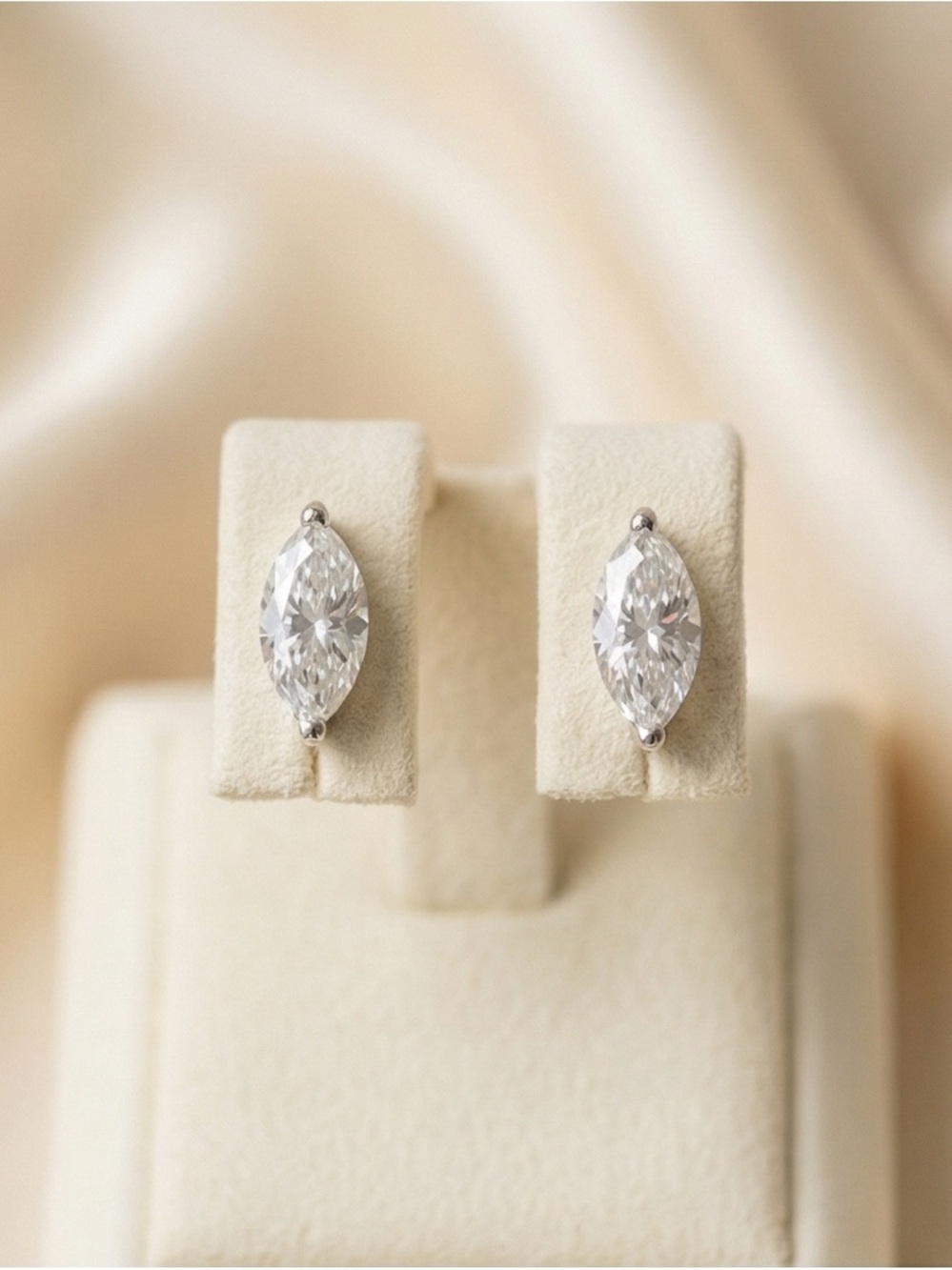 Classic 1 carat Marquise Moissanite Stud Earrings 💎✨